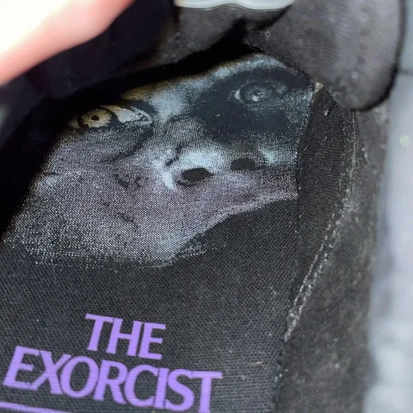 Vans House of Terror (The Exorcist)🩸 - Picture 5 of 9
